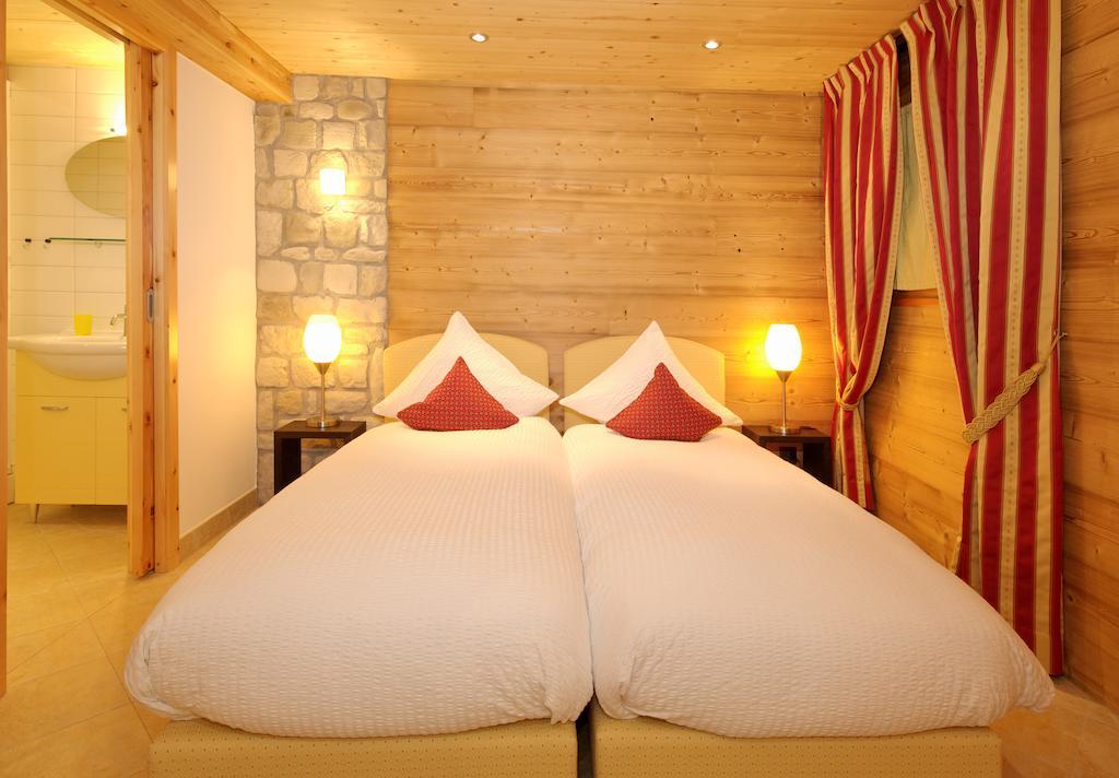 Ferienapartement Hinterdorf ツェルマット 部屋 写真